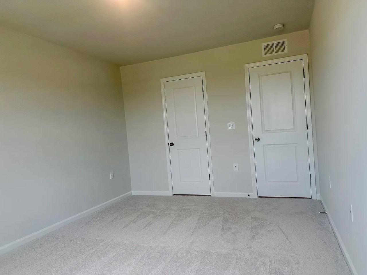 2206 Kasota Ln - Photo 6 of 30