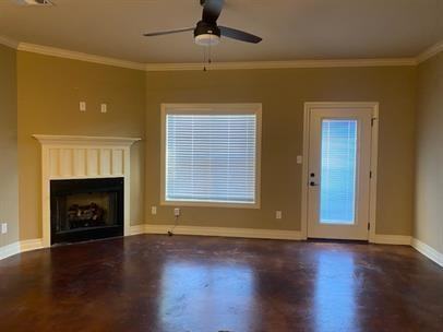 121 Perris Pl #121 - Photo 3 of 10