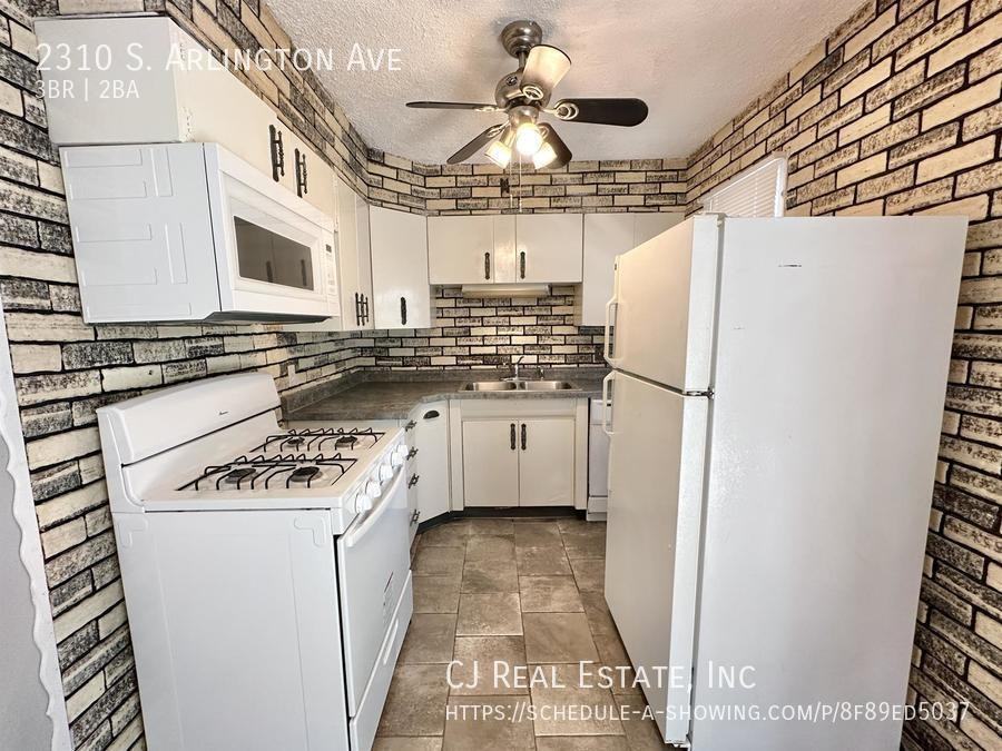 2310 S Arlington Ave - Photo 6 of 11