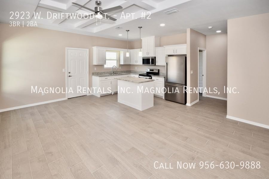 2923 W. Driftwood St. #2 - Photo 3 of 15