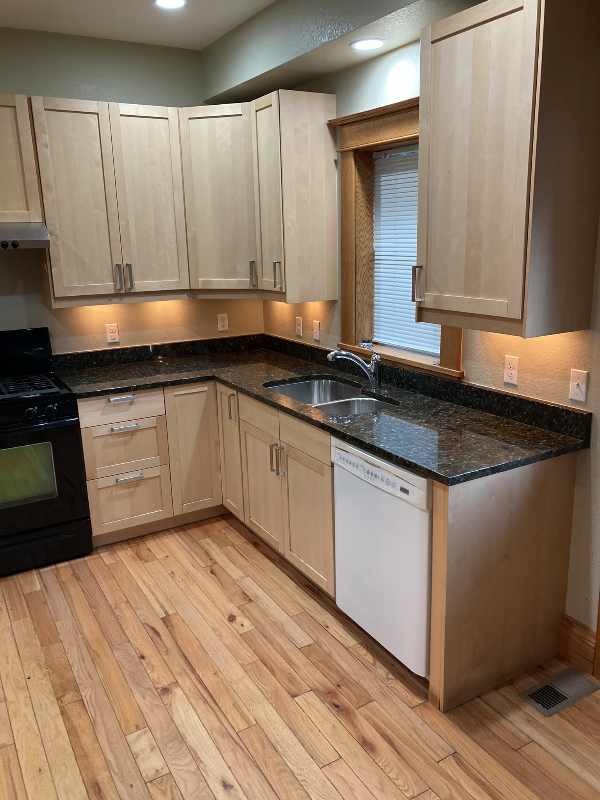 1080 W 9th Ave - Photo 3 of 19