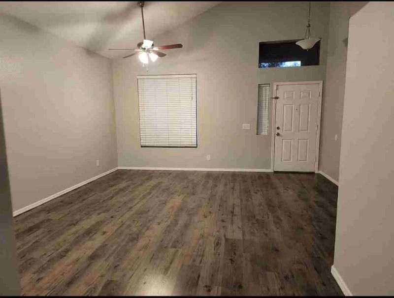 10381 W Amelia Ave - Photo 2 of 10