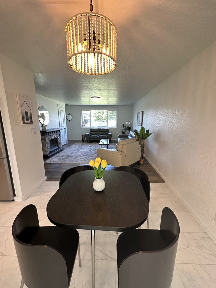 109 Ernst Place - Photo 5 of 13