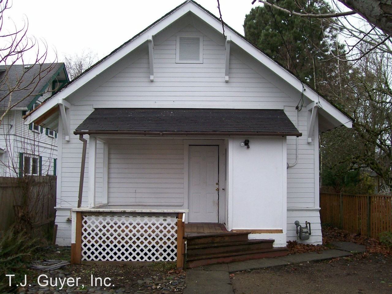 814 N Pearl St - Photo 2 of 12
