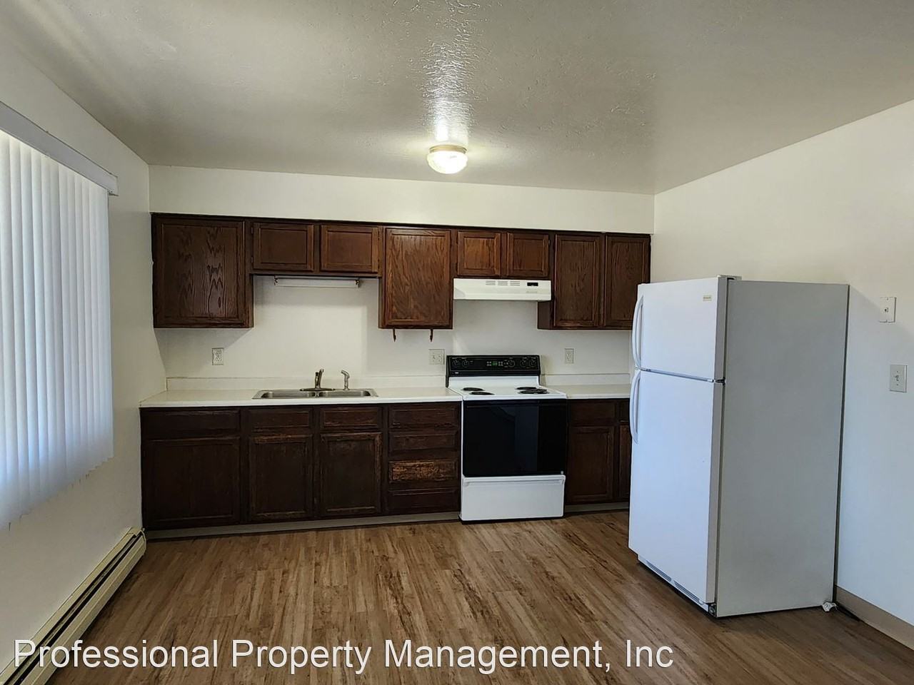 2920/2922/2924 South Avenue West - Photo 3 of 7