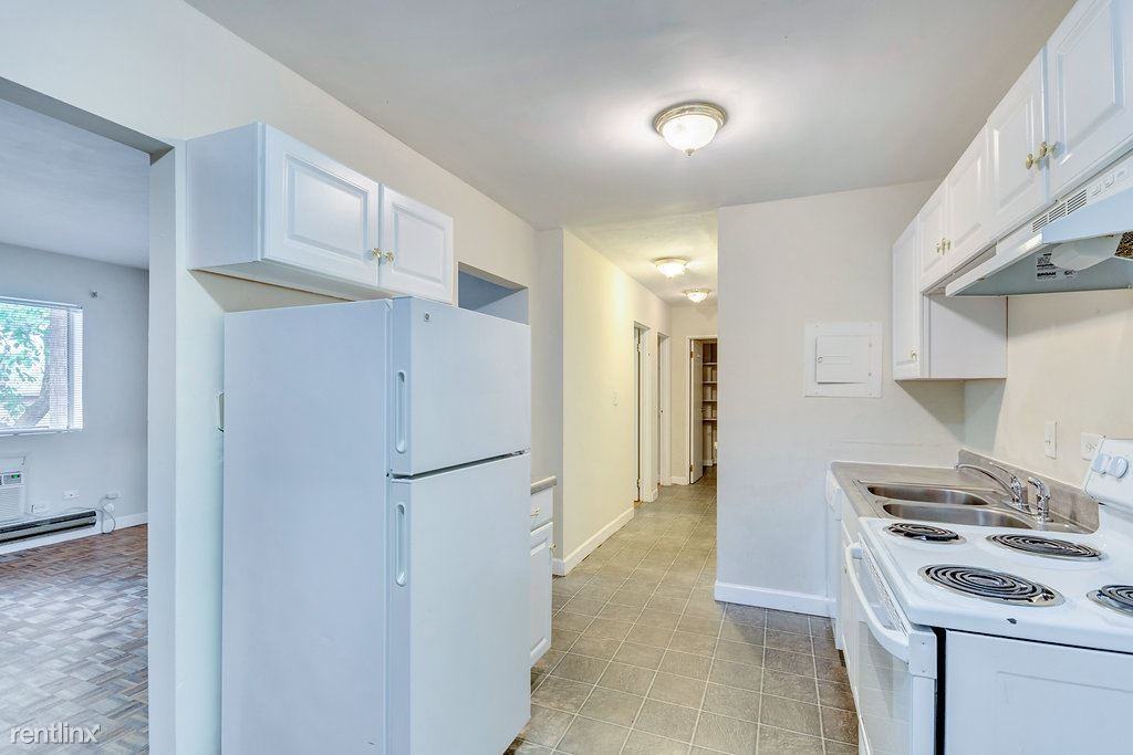 1800 Jefferson Park Ave - Photo 3 of 11