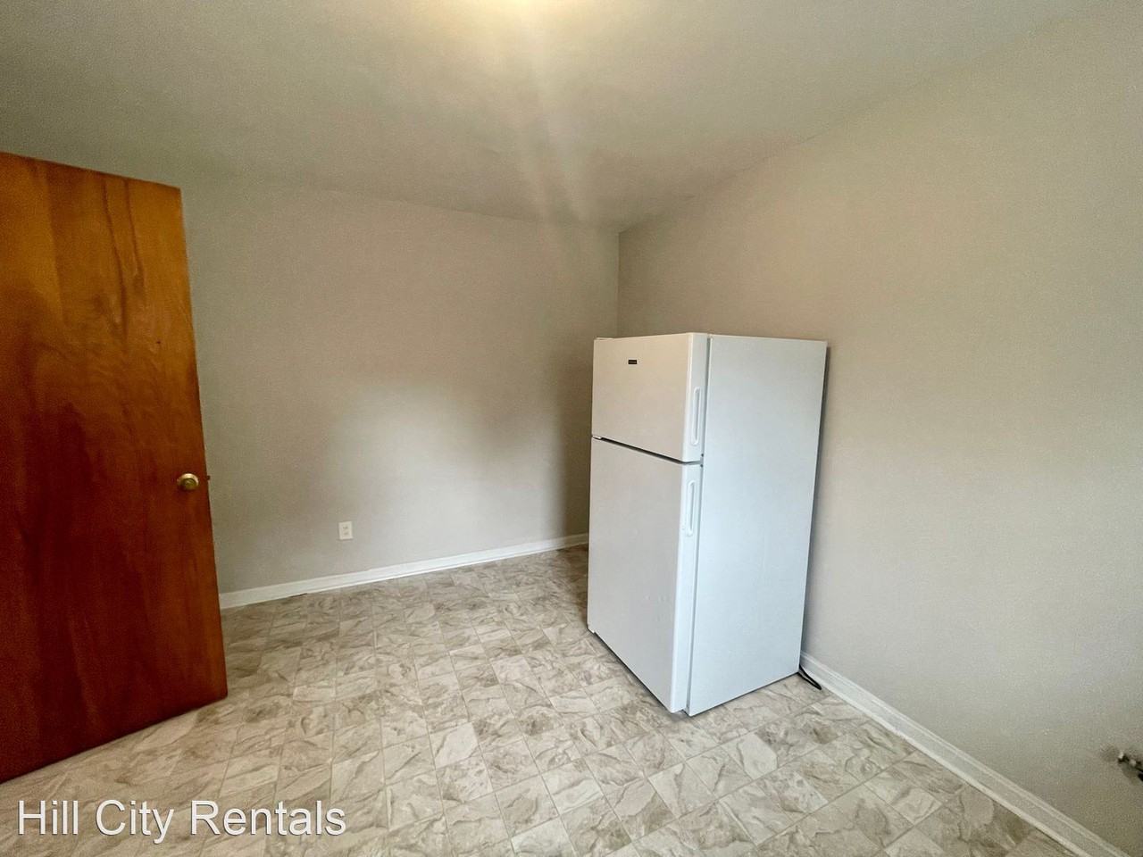 3321 Wilson Avenue - Photo 3 of 8