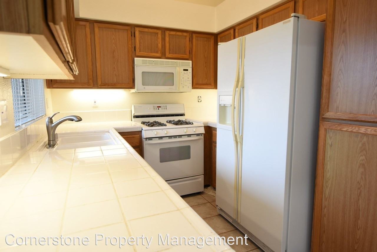 110 Ballatore Ct - Photo 2 of 16
