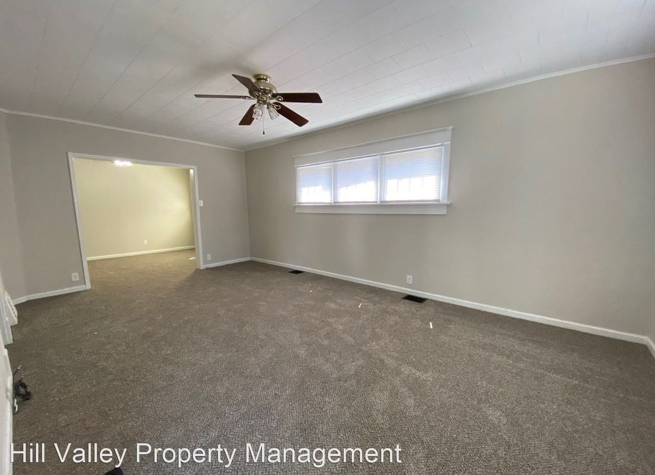 104 S 17th St - Photo 3 of 20