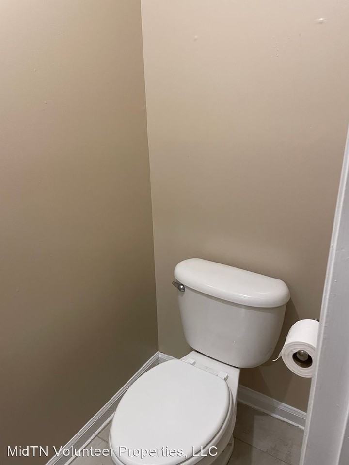 Elliston Street - Photo 3 of 10