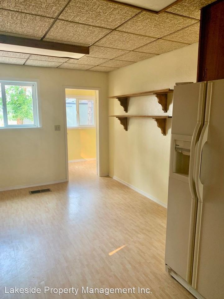 8649 Elliott Rd - Photo 3 of 12