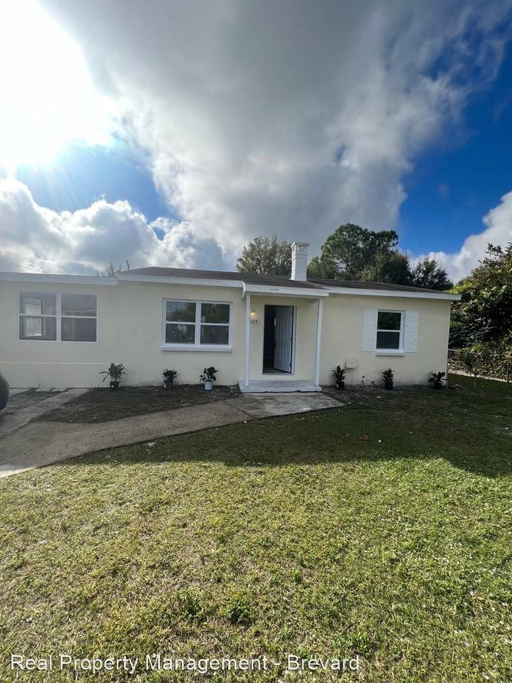 1103 Bellefonte Ave - Photo 3 of 12