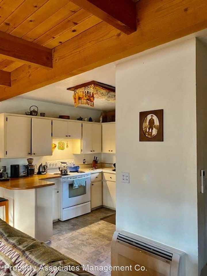 21417 Running Horse Rd - Photo 2 of 8