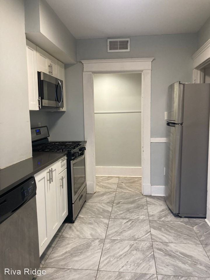 5518 Broad Street - Photo 2 of 8