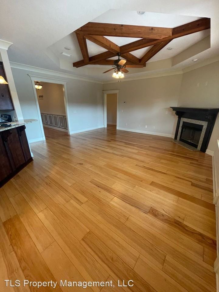 78 County Road 167 - Photo 3 of 18