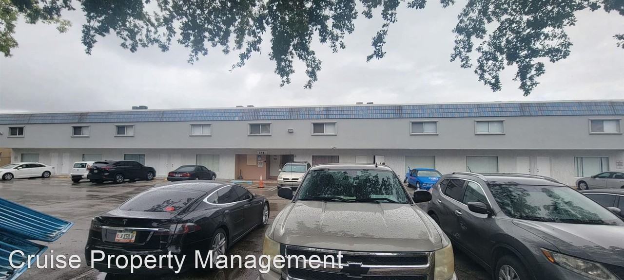 7841 Johnson St - Photo 2 of 13