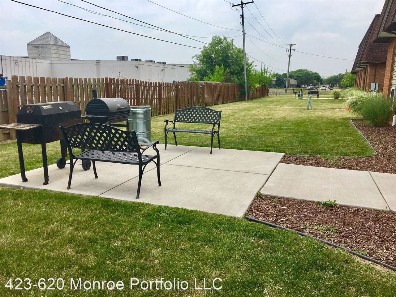 Appleton Ridge Apartments - Photo 2 of 3