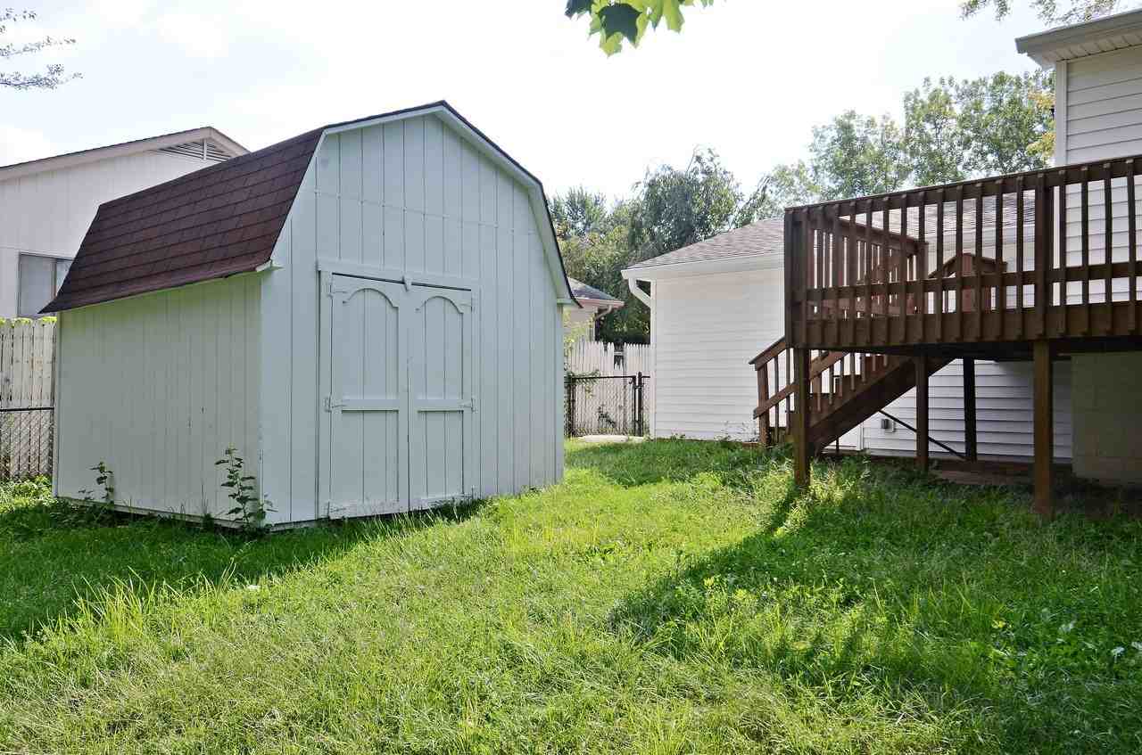 3417 Summerfield Dr N - Photo 3 of 25