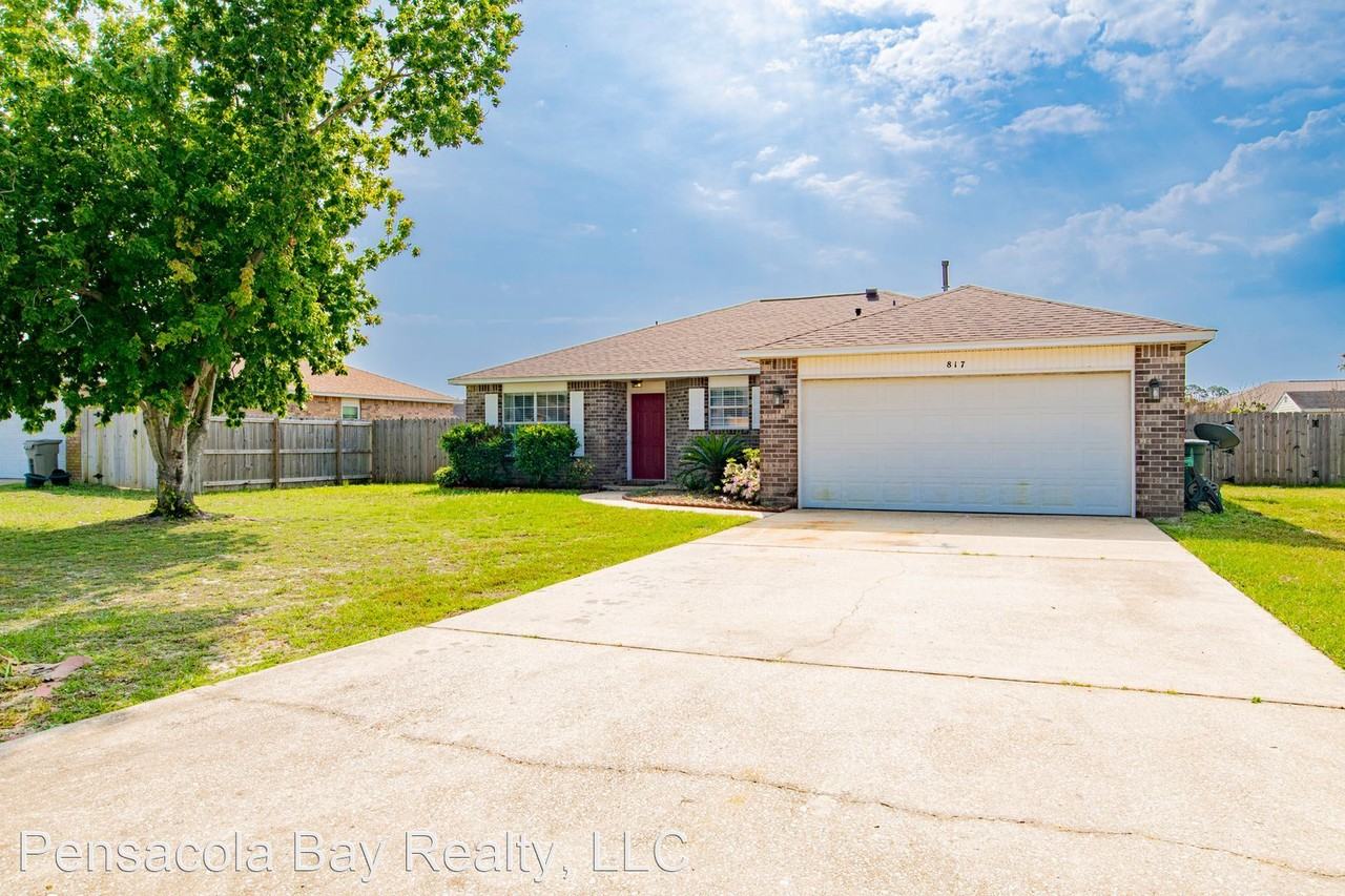 817 Binnacle Pl - Photo 2 of 24