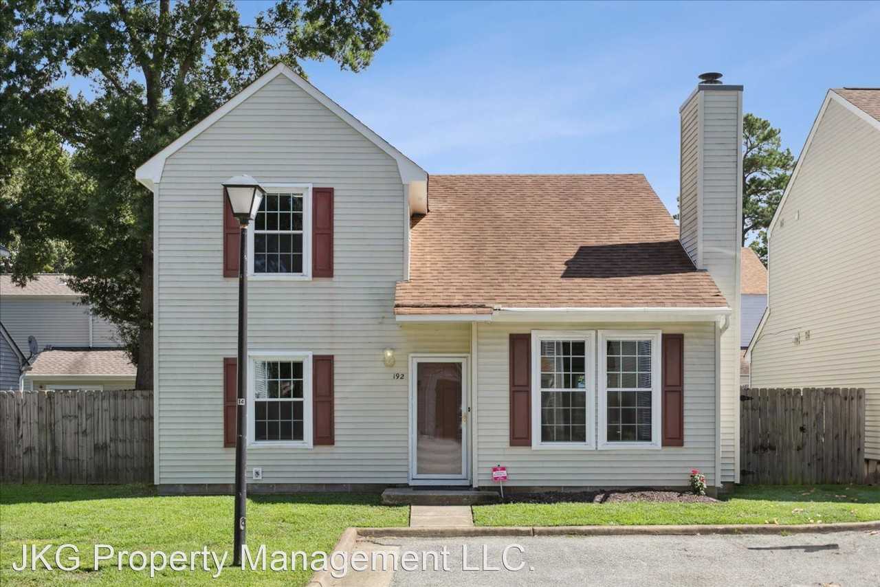 192 Lees Mill Dr - Photo 2 of 39