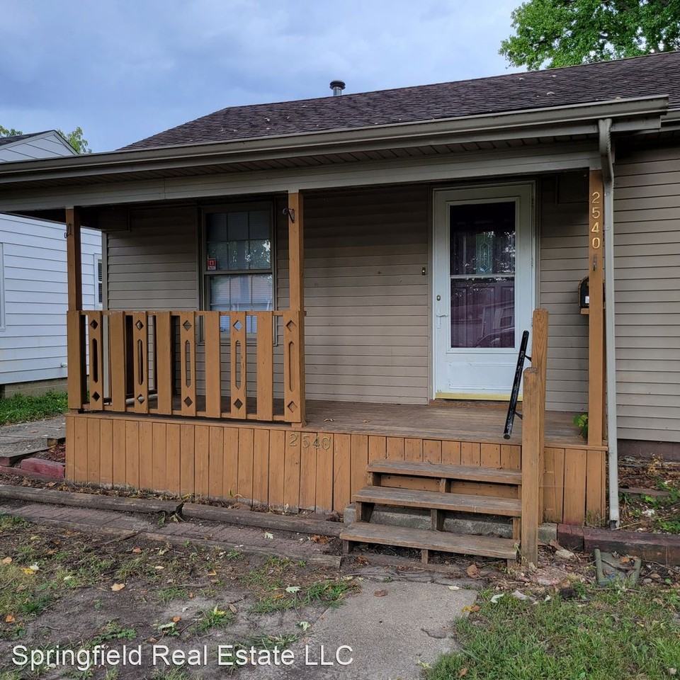 2540 S 4th St - Photo 3 of 17