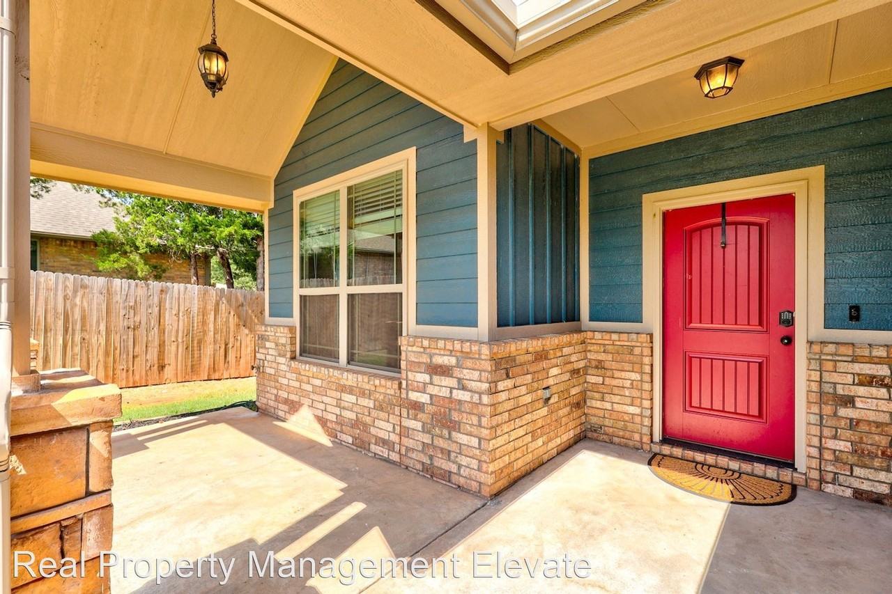 8651 Overlook Dr - Photo 2 of 29