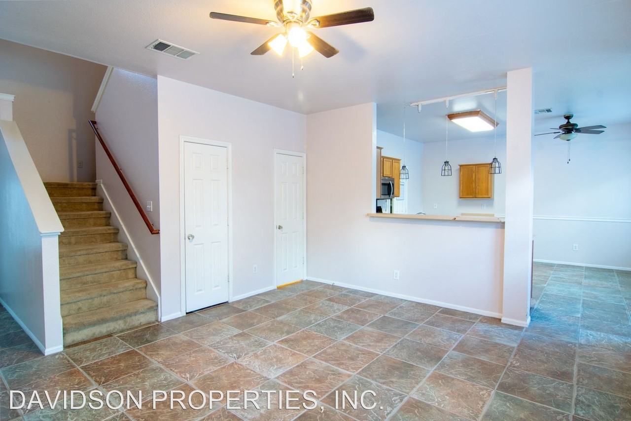 4402 Swan Frst - Photo 3 of 19