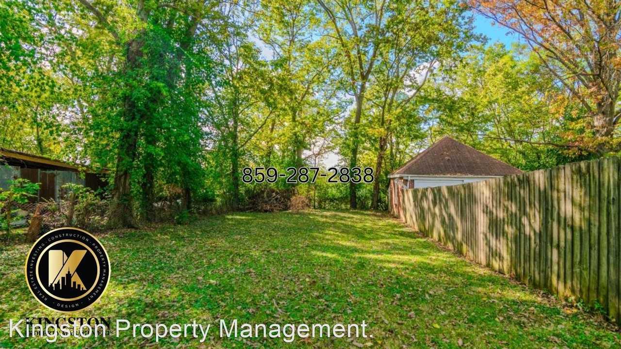 719 Walker Ave - Photo 3 of 21