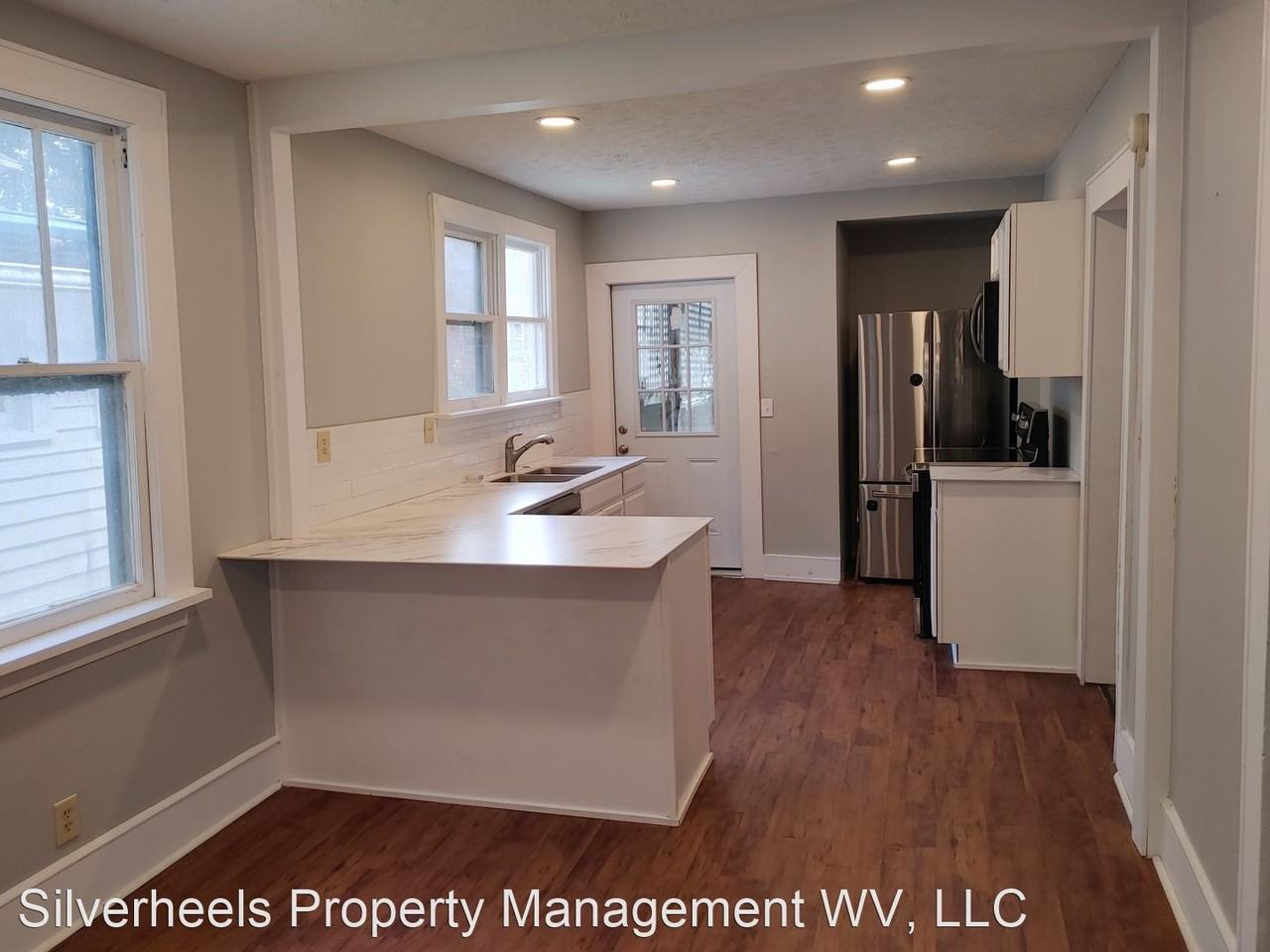 1216 Juliana St - Photo 3 of 12