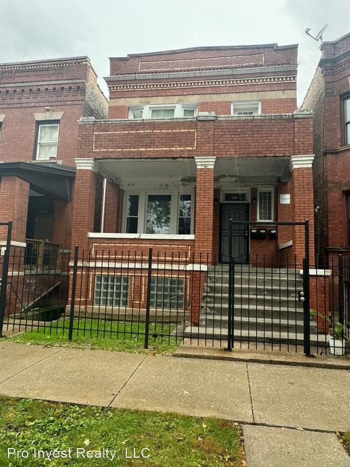 6042 S Throop Apartments in West Englewood, Chicago, IL 60636 Zumper