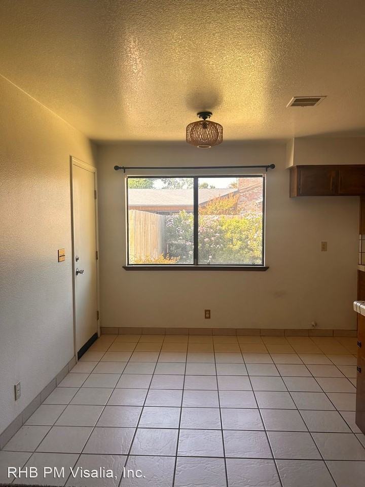 1641 Regina/1720 E Princeton - Photo 2 of 7