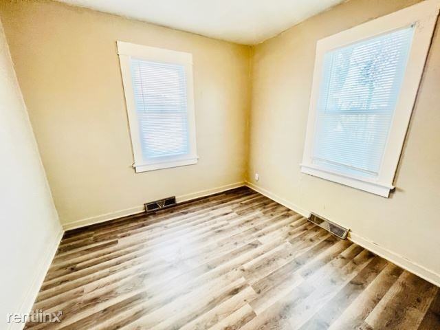 619 S Ash Ave - Photo 3 of 7