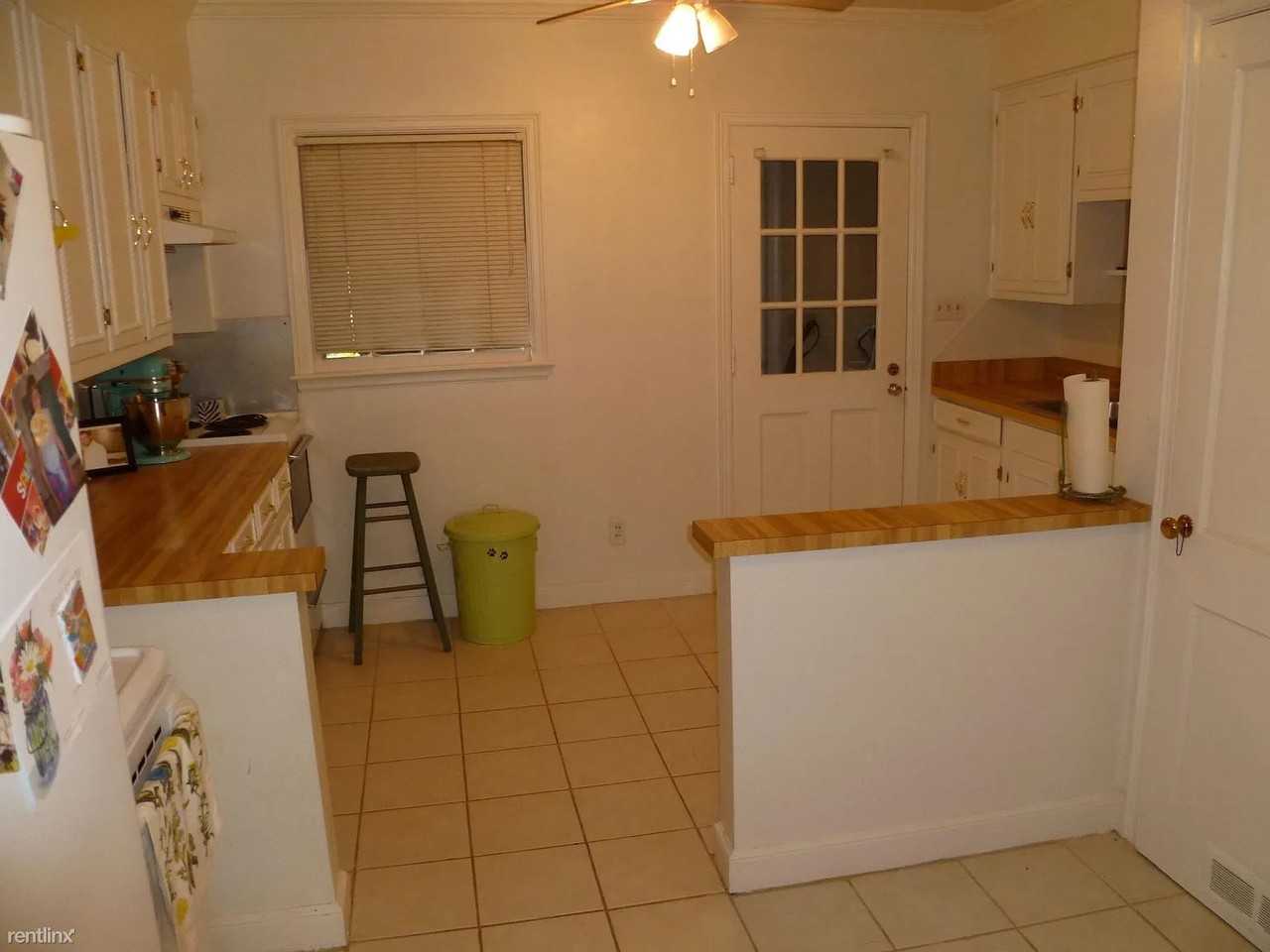 1506 Garland Dr #B - Photo 2 of 18