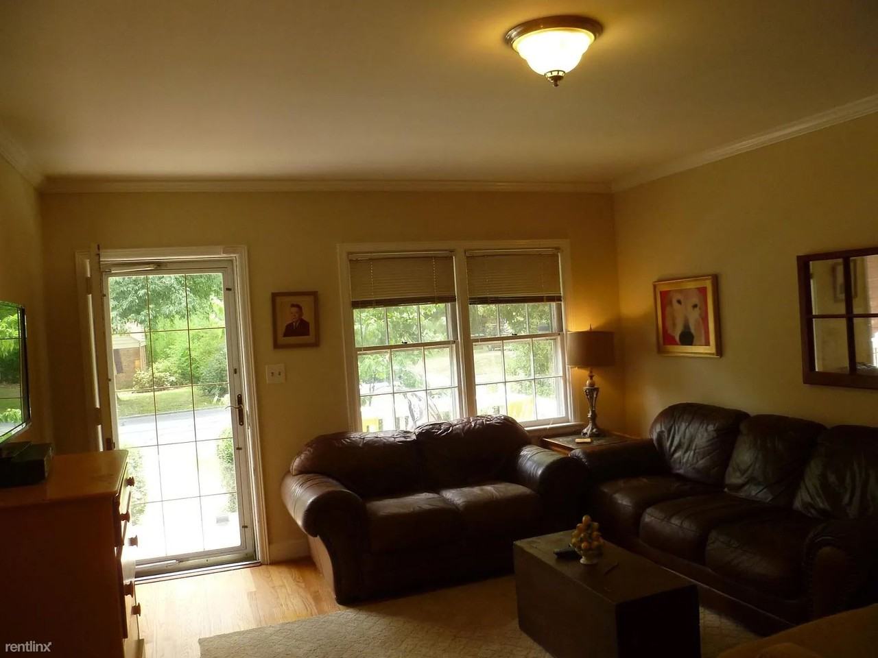 1506 Garland Dr #B - Photo 3 of 18