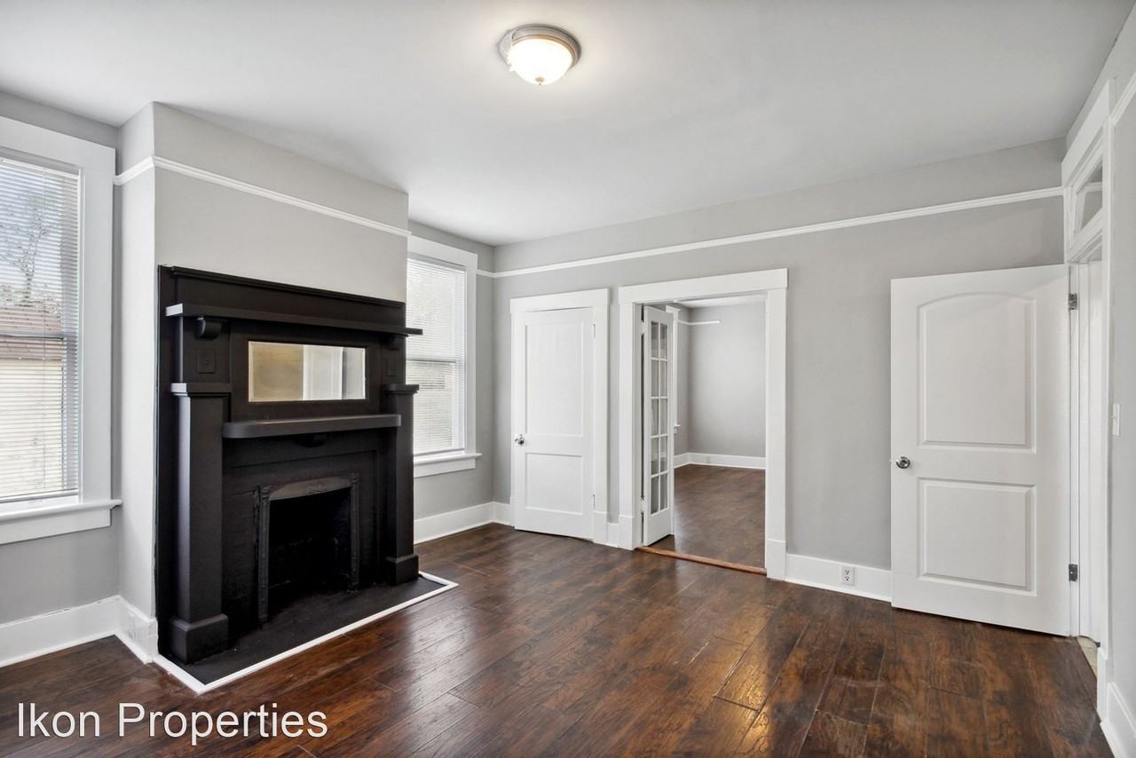 1211 East 33rd Street - Photo 2 of 17