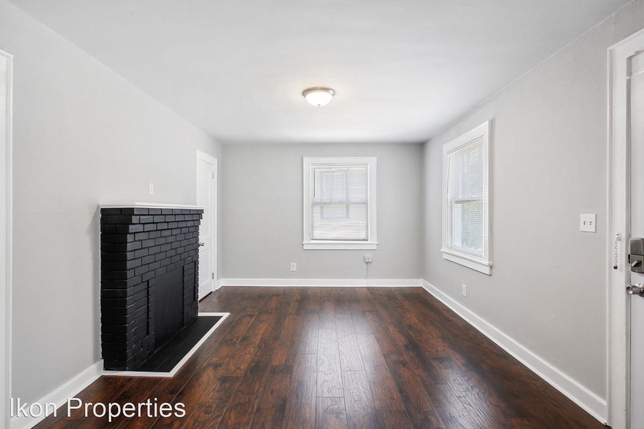 815 E 33rd St - Photo 3 of 8