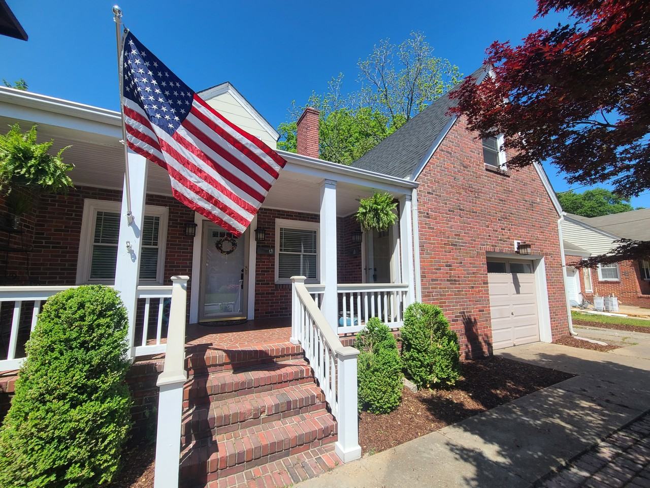 6225 Sedgefield Dr - Photo 3 of 4