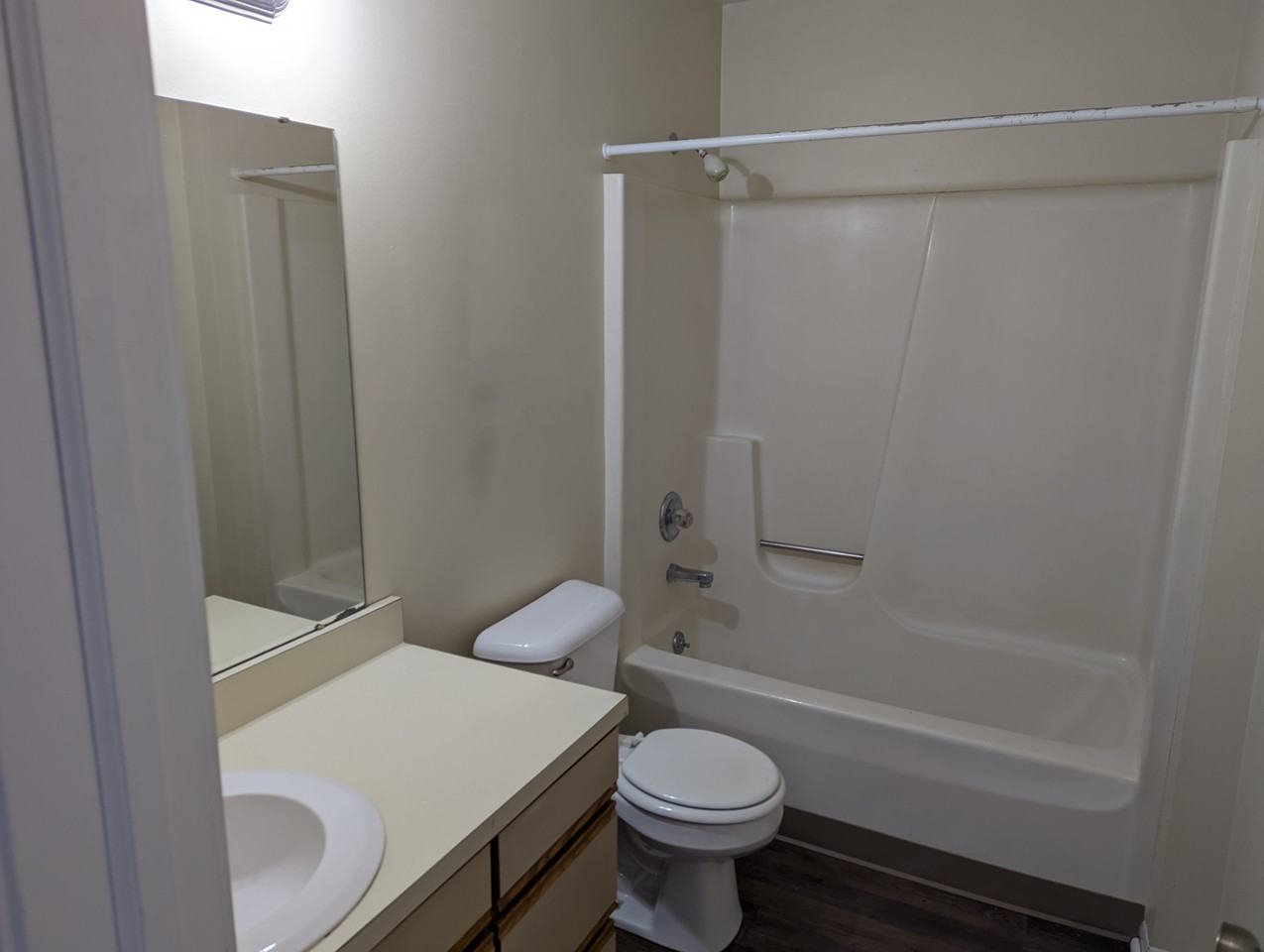 6054 In The Pines Dr Se - Photo 3 of 9