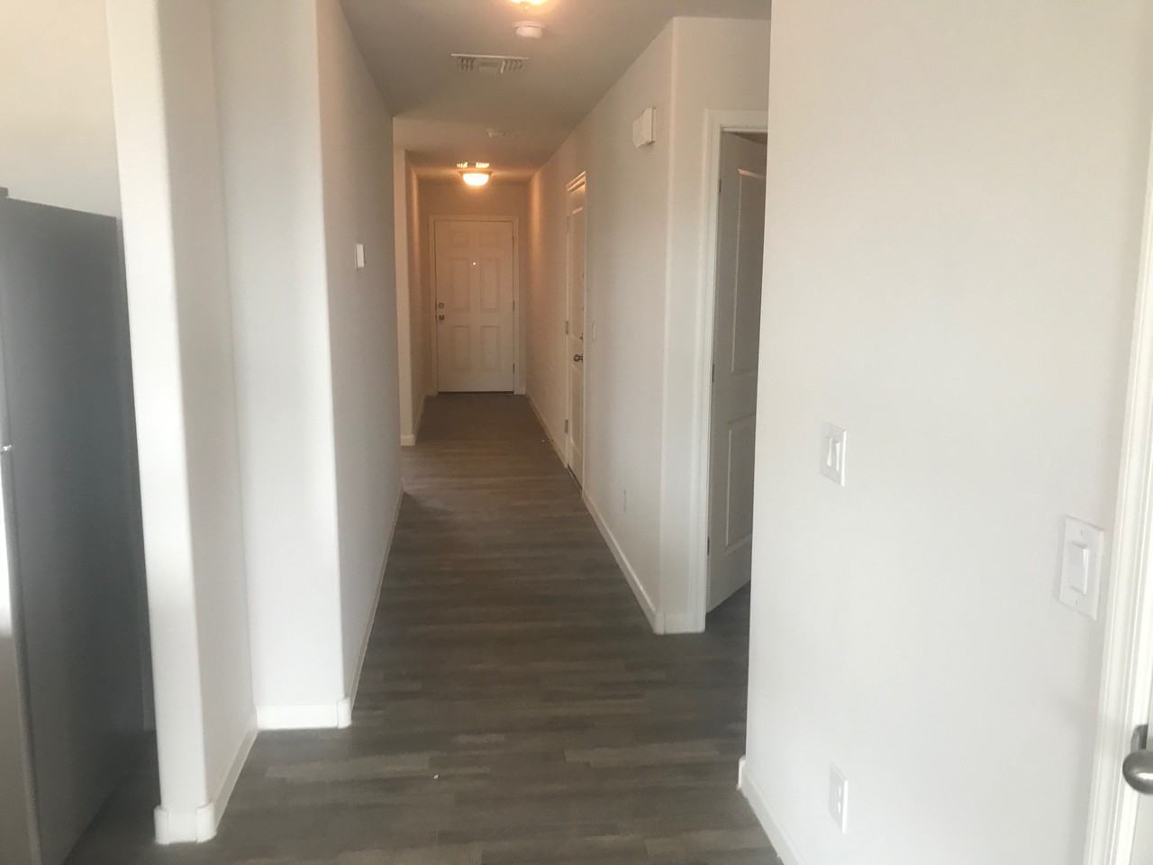 812 S Parker Pl - Photo 7 of 12