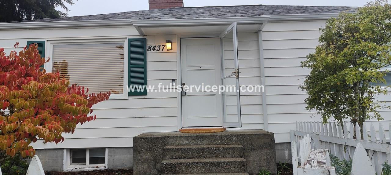 8437 36th Ave Sw - Photo 2 of 50