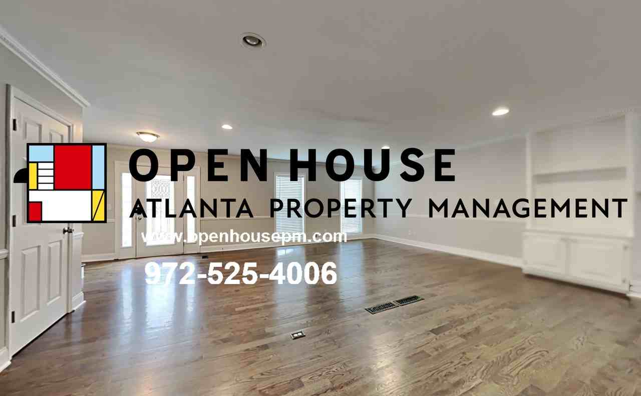 3220 Brookview Dr - Photo 2 of 25