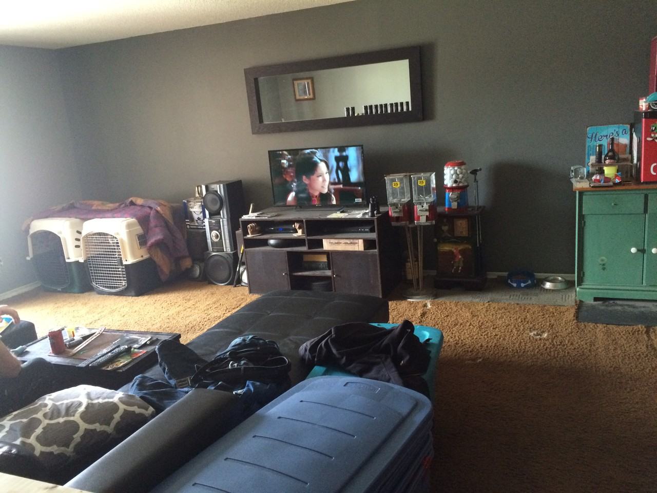 13-17 queen - Photo 2 of 10