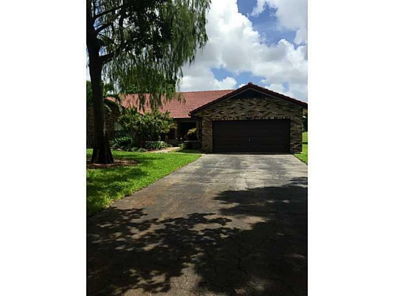 199 NW 81st Way - Photo 3 of 3