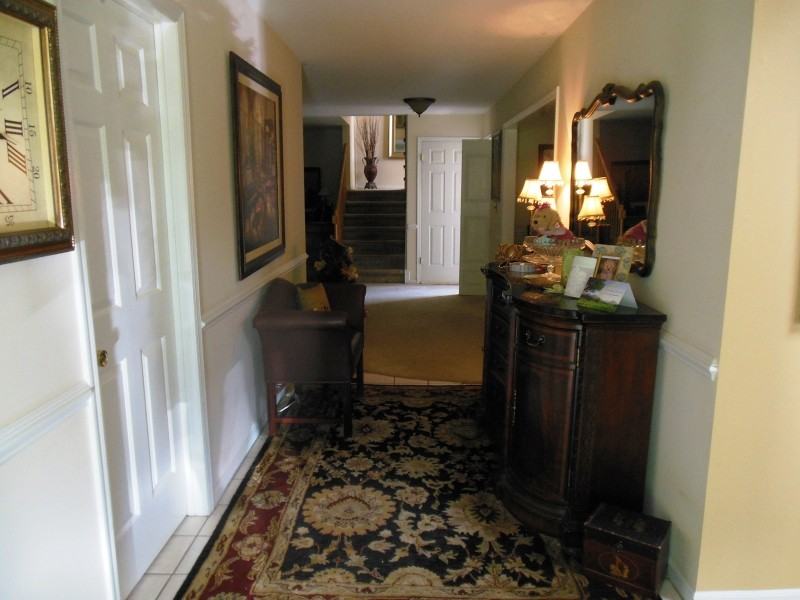 3 Matthew Rd - Photo 2 of 8