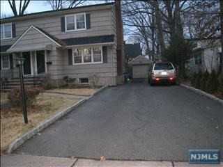 72 N Queen St - Photo 2 of 10