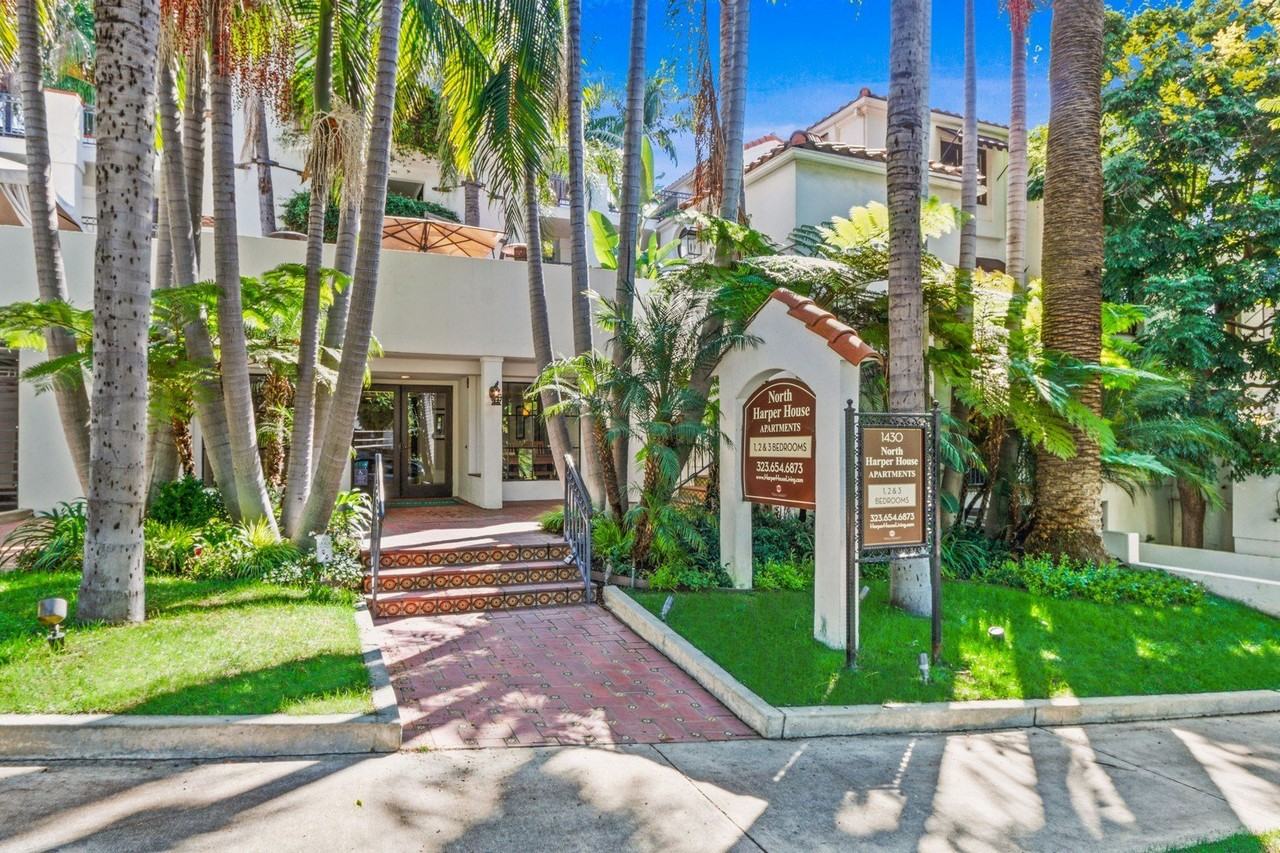 North Harper House - Photo 7 of 39