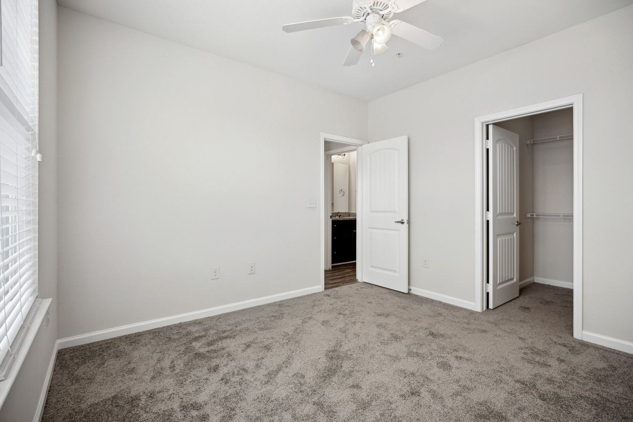 Pavilion Village - Photo 6 of 35