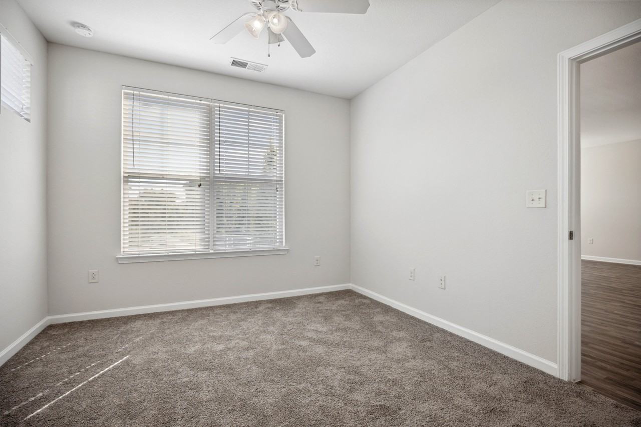 Pavilion Village - Photo 5 of 35