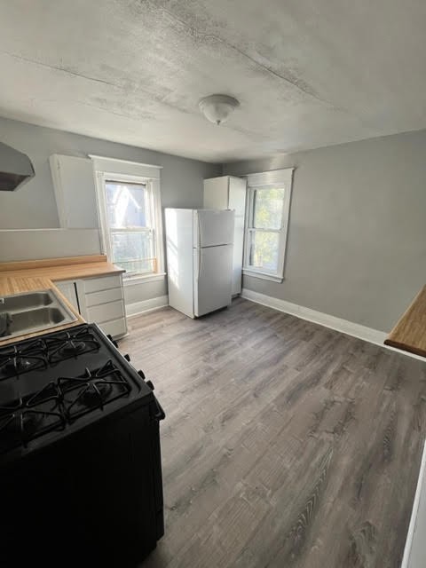 319 Carter St #UP - Photo 3 of 7
