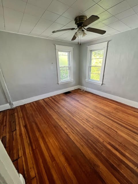 319 Carter St #UP - Photo 4 of 7